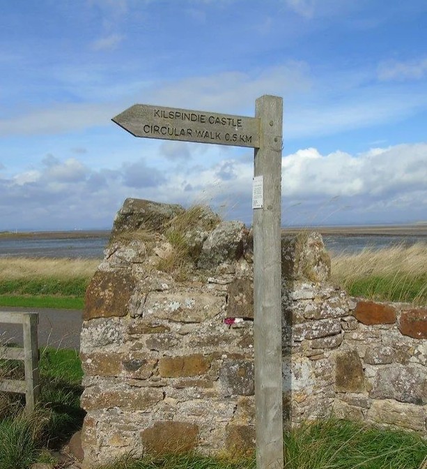 Aberlady Signpost